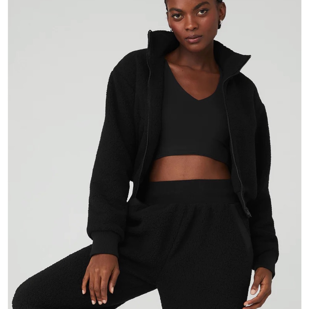 ALO MICRO SHERPA DESTINY JACKET❤️❤️